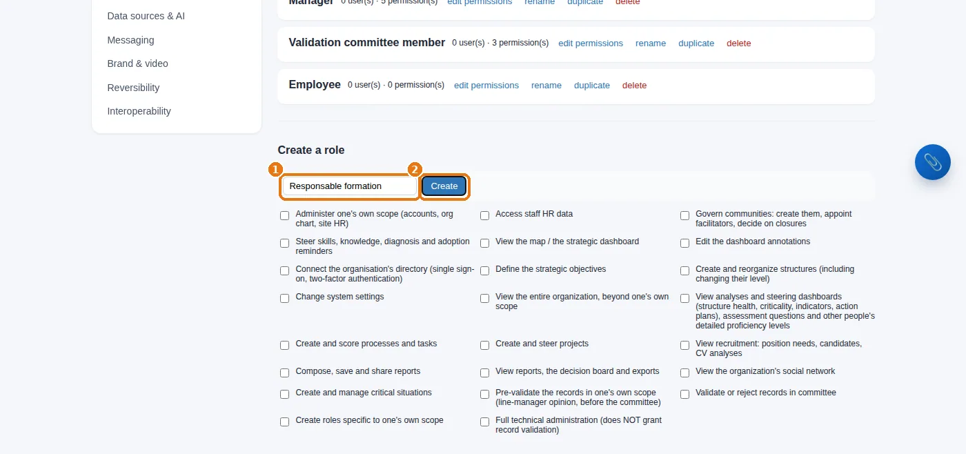 “Create a role”: its name, then “Create”; its rights are then ticked one by one.